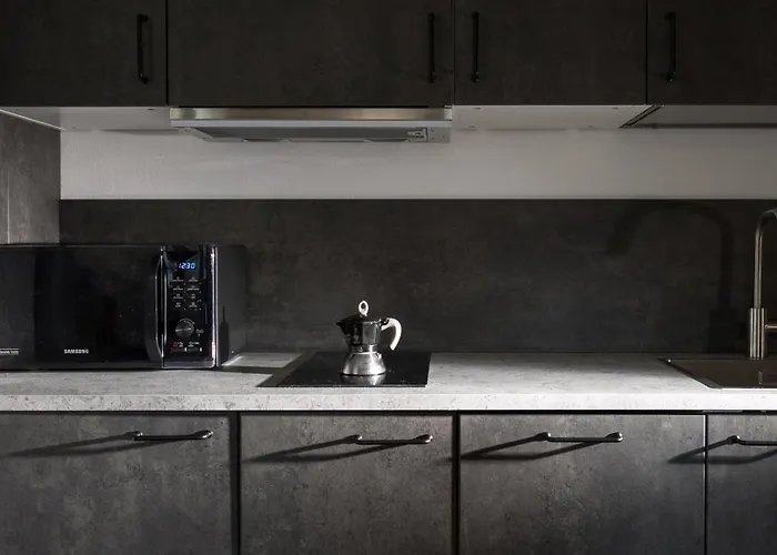 Casa Cesi 2, Luminoso Bilocale Con Giardino Apartamento *