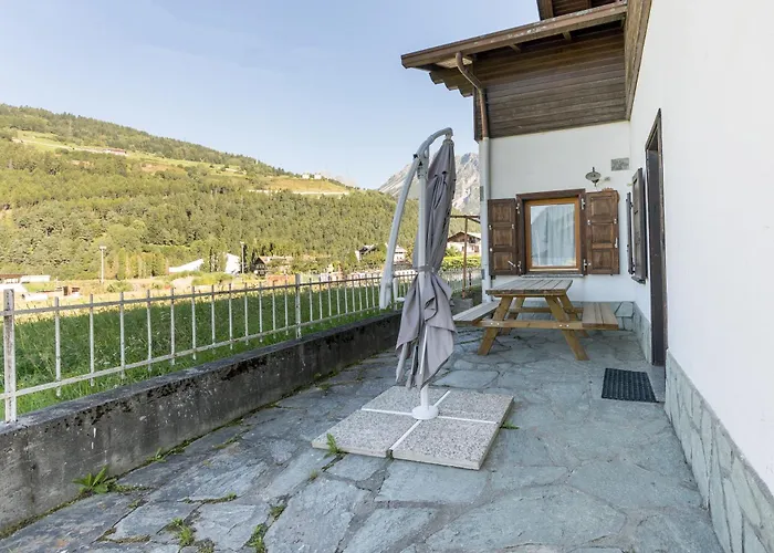 Casa Cesi 2, Luminoso Bilocale Con Giardino Bormio