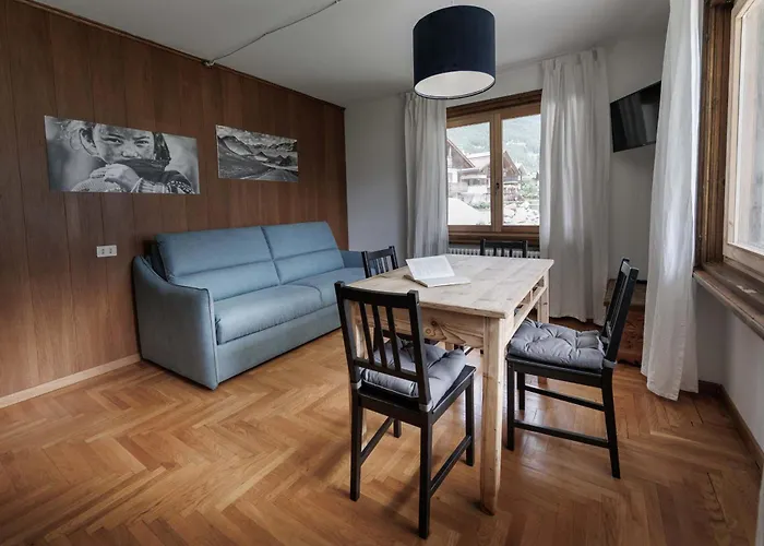 Apartamento Casa Cesi 2, Luminoso Bilocale Con Giardino Bormio